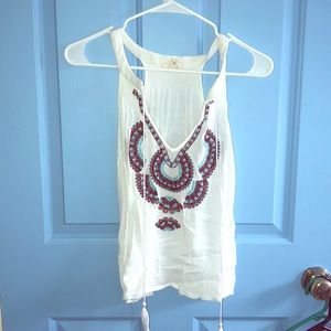 White tank blouse with detailing